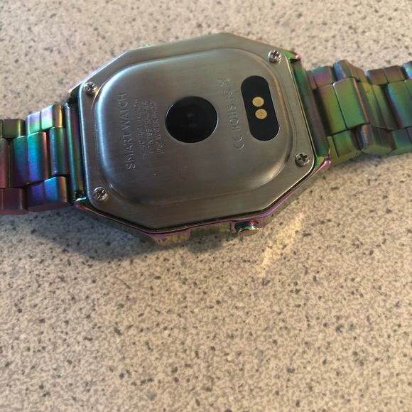 New RetroWave Smart Watch - Picture 5 of 5